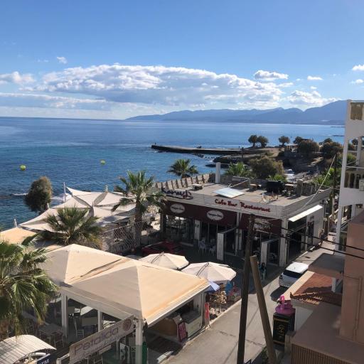 Näkymä hotellin paarvekkeelta