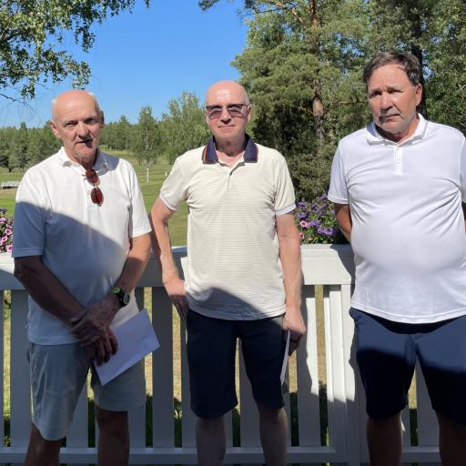 M70 voittajat vasemmalta Juhani Häkkinen, Heikki Pokela, Antero Hakkarainen.