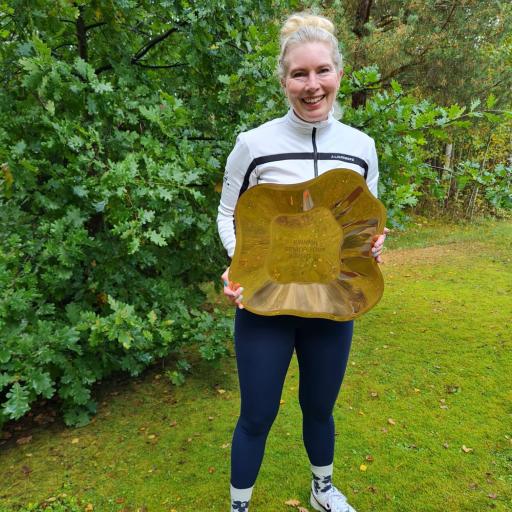  N50 tour voittaja Ann-Sofie Sivelä. Ann-Sofie ei päässyt finaalikierrokselle, mutta otti N50 naisten voiton.