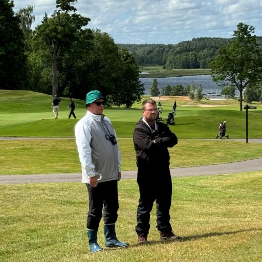 Kilpailun tuomarit Kari Lahtinen ja Henri Viirre.
